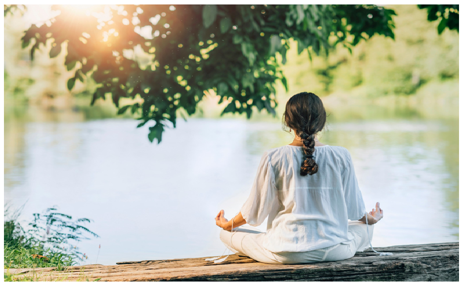 Ayra-Woods-Farm-Yoga